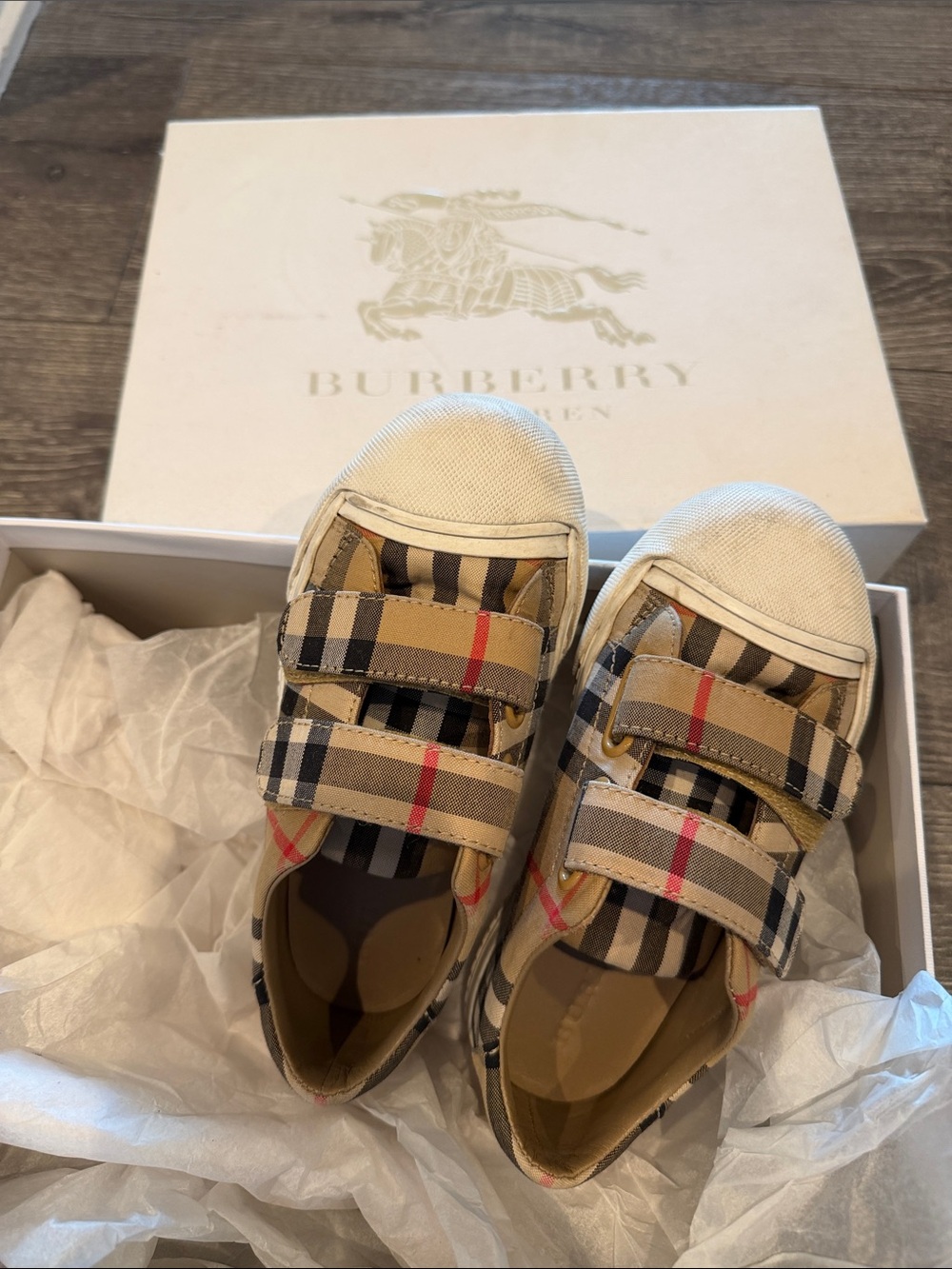 Burberry Kids Nova Check Velcro Sneakers Beige